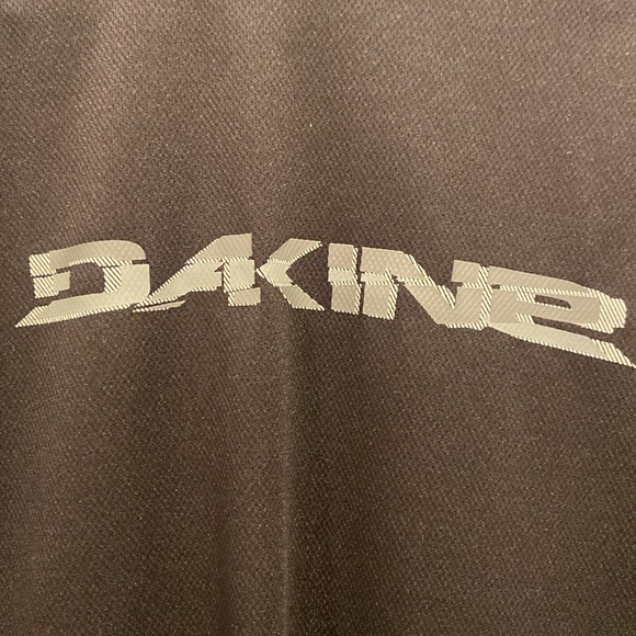 Mens Dakine bike jersey - Picture 2 of 3
